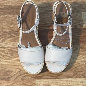 Universal Thread White Espadrille Shoes with Ankle Strap